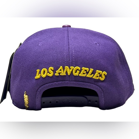 NEW Pro Standard Purple NBA Los Angeles Lakers Wordmark And Logo Snapback - OSFA - Picture 3 of 9
